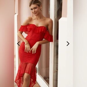 Selfie Leslie Angel Biba Red Ruffled Off-Shoulder Bodycon Dress
